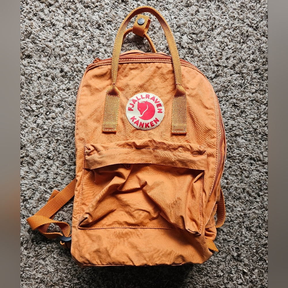 Fjällräven Kånken Orange Casual Sporty Outdoor Backpack